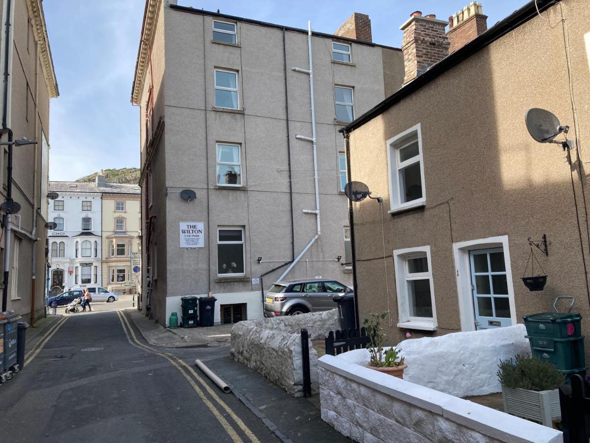 Delightful 3 Bedroomed Cottage In Llandudno Extérieur photo